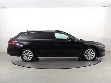 Skoda Superb III Kombi 2.0 TDI 190KM 2017 Skoda Superb 2.0 TDI, Salon Polska, 187 KM, zdjęcie 5
