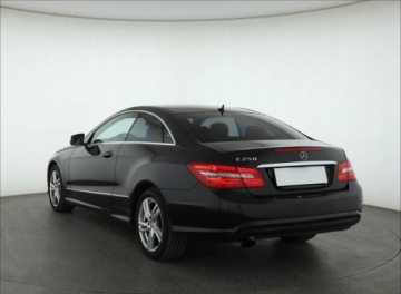 Mercedes Klasa E W212 Coupe 250 CGI BlueEFFICIENCY 204KM 2012 Mercedes E E 250, Salon Polska, Automat, Skóra, zdjęcie 3