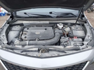 Cadillac 2023 Cadillac XT4 2023 CADILLAC XT4 FWD LUXURY 2.0 Benzyna 235KM, zdjęcie 9