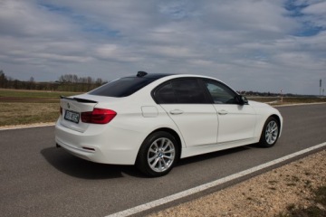 BMW Seria 3 F30-F31-F34 Limuzyna Facelifting 2.0 320i 184KM 2017 BMW320i F30 xDrive 184 KM 2017/2018 faktura VAT 23%, zdjęcie 4