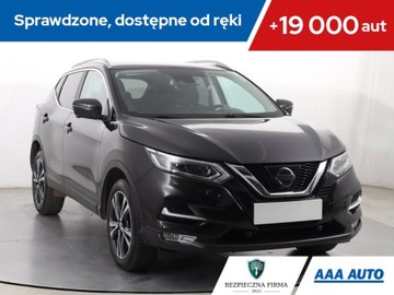 Nissan Qashqai II Crossover 1.6 DIG-T 163KM 2017 Nissan Qashqai 1.6 DIG-T, Salon Polska