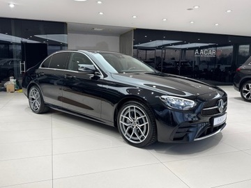 Mercedes Klasa E W213 Limuzyna 2.0 220d 194KM 2020 Mercedes-Benz E 220 AMG / Avantgarde / Ambiente /, zdjęcie 4