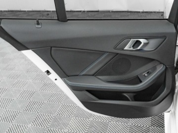 BMW Seria 1 F40 2022 BMW 118 DW3UG56#118i M Sport NAVI Ambient Cz.park, zdjęcie 21