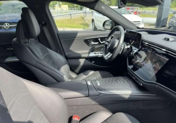 Mercedes Klasa E W214 2024 Mercedes-Benz Klasa E 220d 4MATIC Sedan Gwarancja do 2029 roku AMG Line, zdjęcie 11