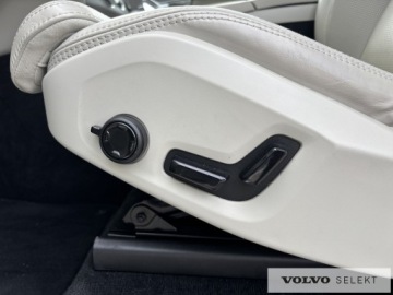 Volvo XC90 II SUV Plug-In 2.0 T8  455KM 2023 Volvo XC 90 Volvo XC90 | T8 AWD | Plug-in Hybrid |, zdjęcie 39