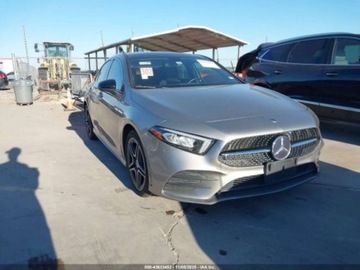 Mercedes Klasa A W177/V177 2021 Mercedes-Benz Klasa A MERCEDES-BENZ A 220 4MATIC 2.0 Benzyna 188KM, zdjęcie 4
