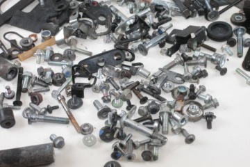 KAWASAKI NINJA 125 19- КОМПЛЕКТ БОЛТОВ