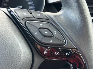 Toyota C-HR I Crossover Facelifting 1.8 Hybrid 122KM 2023 Toyota C-HR 1.8 Hybrid GPF Comfort, zdjęcie 18