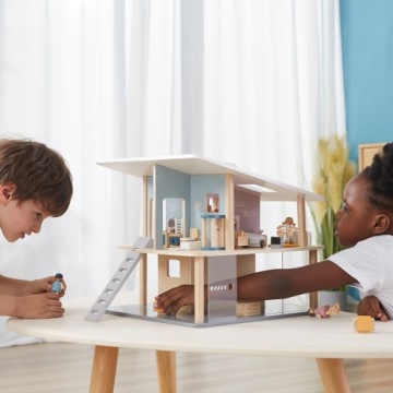 НАБОР ФИГУРОК ДЕРЕВЯННЫХ КУКЛ ДЛЯ КУКОЛЬНОЙ СЕМЬИ 4 ШТ. ВИГА