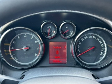 Opel Astra J Hatchback 5d 1.4 Turbo ECOTEC 140KM 2012 Opel Astra 1.4-140KM Nowy silnik świeżo, zdjęcie 21