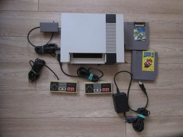 НАБОР КОНСОЛИ NINTENDO NES NESE-001 ИГРОВЫЕ ПАТРОРЫ ОЧЕНЬ ХОРОШЕЕ СОСТОЯНИЕ РЕАЛЬНОЕ ФОТО