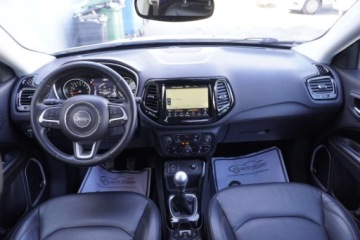 Jeep Compass II 2018 Jeep Compass LimitedSkoraPamiecDuza NaviKlimatronicBagaznik DachowyZadbany, zdjęcie 4