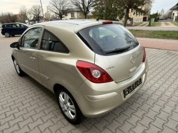 Opel Corsa D Hatchback 1.2 Twinport ECOTEC 80KM 2007 Opel Corsa D 1.2B 2007r Klimatyzacja Nawigacja, zdjęcie 1