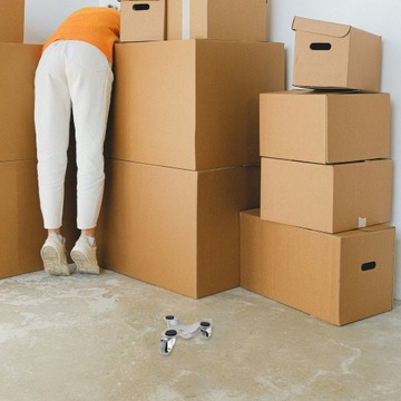 RUCHOME MEBLE ARTEFAKTU