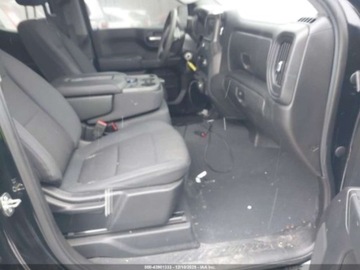 Chevrolet Silverado II 2019 Chevrolet Silverado 1500 CUSTOM TRAIL BOSS, V8, od ubezpieczalni 5.3 355KM, zdjęcie 10