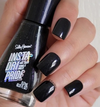 Sally Hansen Insta Dri Lacquer Bold Rush 746