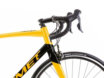 ROMET HURAGAN 2 2023 шоссейный велосипед