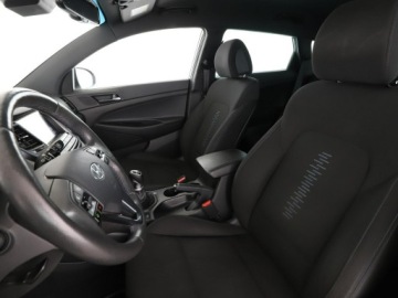 Hyundai Tucson III SUV 1.6 GDI 132KM 2018 Hyundai Tucson navi klima auto grzane fotele i, zdjęcie 12