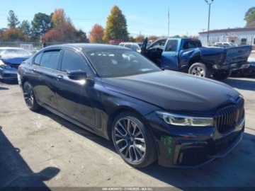 BMW Seria 7 G70 2022 BMW Seria 7 750i xDrive 2022 4.4l 4.4 Benzyna 523KM, zdjęcie 6