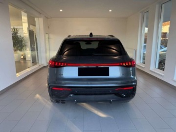 Audi Q5 II SUV Facelifting 2.0 40 TDI 204KM 2026 AUDI Q5 TDI quattro S line Suv 2.0 (204KM) 2026, zdjęcie 2