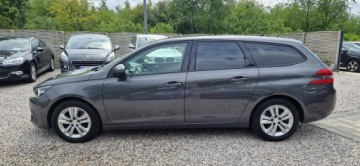 Peugeot 308 II SW Facelifting 1.5 BlueHDI 102KM 2019 Peugeot 308 SW Super Stan 1.5 BlueHDi, zdjęcie 4