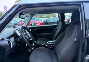 Mini Clubman R55 2008 MINI Clubman MINI Clubman Cooper D 1.6 Diesel 110KM, zdjęcie 11