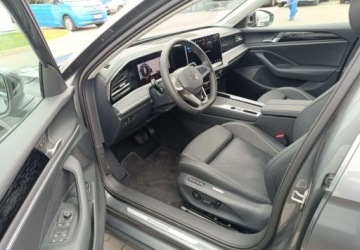 Volkswagen Passat B8 Variant Facelifting 2.0 TDI SCR 150KM 2024 Volkswagen Passat Variant Kamera 360, Podgrzewane wentylowane fotele, Ambi, zdjęcie 4