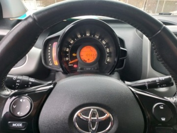 Toyota Aygo II Hatchback 5d 1.0 VVT-i 69KM 2016 TOYOTA AYGO (_B4_) 1.0 (KGB40_) 69 KM, zdjęcie 7