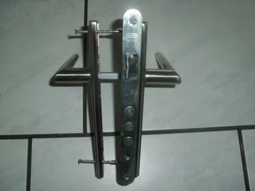 Дверная ручка, знак замка