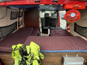 Volkswagen Caravelle T5 Caravelle Facelifting długi rozstaw osi 2.0 TDI 102KM 2010 Volkswagen Transporter VW T5 Kamper 2.0 TDI KLIMA, zdjęcie 24