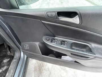 Volkswagen Passat B7 Variant 2.0 TDI CR DPF BlueMotion 140KM 2010 Volkswagen Passat B6 2.0 tdi Highline skóry automat, zdjęcie 9