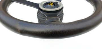 Спортивный руль HELLA DESIGN Momo Naba L8010