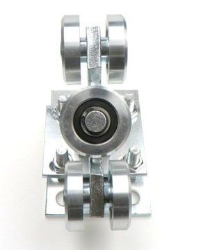 Тележка для ворот, пакет 80х80, 5 роликов, со СМОЛОЙ