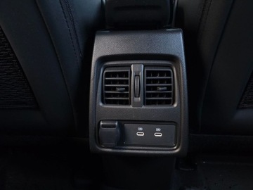 Renault Captur II 2025 Renault Captur 1.3TCe 160KM Mild Hybryd Techno Pakiet driving safety Paki, zdjęcie 23