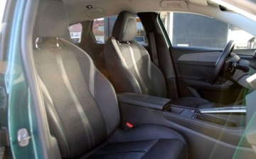 Peugeot 2023 Peugeot 308 1.2 mHEV Active Pack SS e-DCS6 1.2 Benzyna 130KM, zdjęcie 25