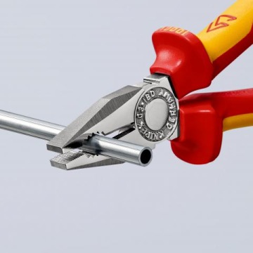 KNIPEX 03 06 180 изолированные универсальные клещи