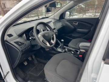 Hyundai ix35 SUV R 2.0 CRDi 184KM 2010 Hyundai ix35 4x4 180KM Nawigacja Kamera Grzane Fotele Nowe Sprzeglo i Rozr, zdjęcie 4