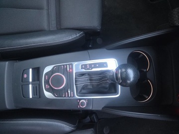 Audi A3 8V Limousine 1.4 TFSI CoD ultra 150KM 2015 AUDI A3 Limousine (8VS, 8VM) 1.4 TSI 150 KM, zdjęcie 10