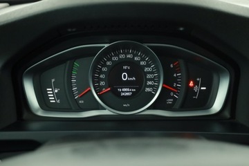 Volvo V60 I Kombi Facelifting 1.6 D2 115KM 2014 Volvo V60 D2, Navi, Klima, Klimatronic, Tempomat, zdjęcie 7