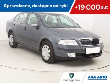 Skoda Octavia II Hatchback 1.6 i 16V FSI 115KM 2008 Skoda Octavia 1.6, Salon Polska, Serwis ASO