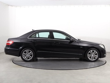 Mercedes Klasa E W212 Limuzyna 350 CDI BlueEFFICIENCY 231KM 2009 Mercedes E E 350 CDI 4MATIC, Salon Polska, 227 KM, zdjęcie 5