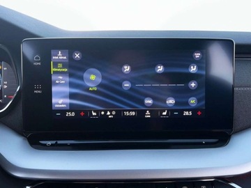 Skoda Octavia IV Liftback 1.5 TSI EVO 150KM 2023 Skoda Octavia 1.5TSI 150KM Style SalonPL SerwisASO Acc Virtual Matrix Kessy, zdjęcie 30