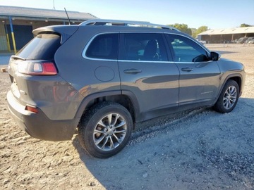 Jeep Cherokee V 2021 Jeep Cherokee Latitude Plus 2021 2.4 Benzyna 180KM, zdjęcie 3