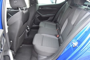 Skoda Octavia IV Liftback 1.5 TSI EVO 150KM 2021 Skoda Octavia SalonPL 1.5TSI 150KM Ambition Czujniki KESSY Kamera SmartLI, zdjęcie 27