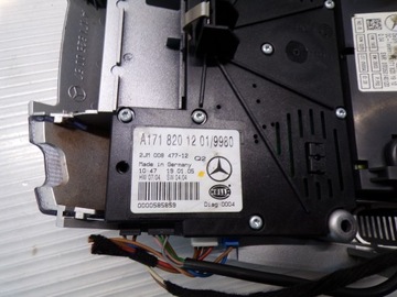 LAMPA POLSTROVÁNÍ MERCEDES SLK R 171 1718201201
