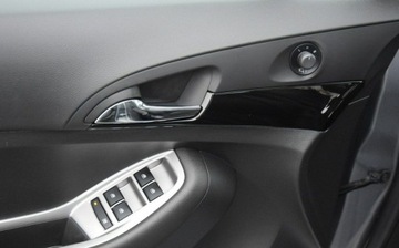 Chevrolet Orlando 1.4T  140KM 2013 Chevrolet Orlando 1.4TB Navi Kamera 132 TYS KM 2 KPL KOL Oryginal Lakier S, zdjęcie 23