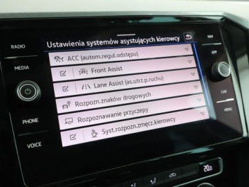Volkswagen Passat B8 Variant Facelifting 1.5 TSI EVO 150KM 2020 Volkswagen Passat Business automat climatronic, zdjęcie 26