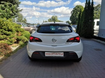 Opel Astra J Hatchback 5d 1.4 Turbo ECOTEC 120KM 2011 Opel Astra 14 16V 120 KM GTC Klima Parktronic, zdjęcie 6