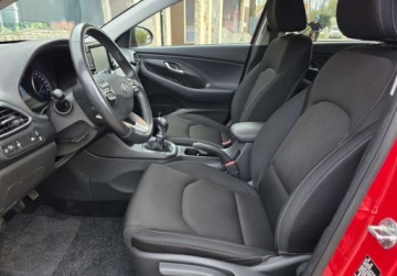 Hyundai i30 III Wagon 1.6 CRDI 115KM 2019 Hyundai i30 Wzorowy Navi - Klimatronik - Kamera - Zarejestrowany, zdjęcie 9