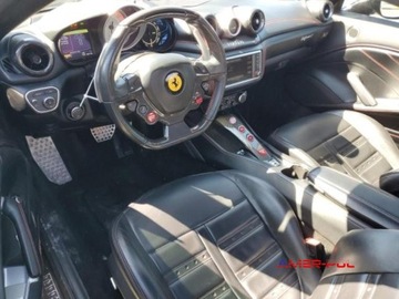 Ferrari California 2015 Ferrari California 2015 r. 3,9 L, od ubezpieczalni 3.9 Benzyna 553KM, zdjęcie 7